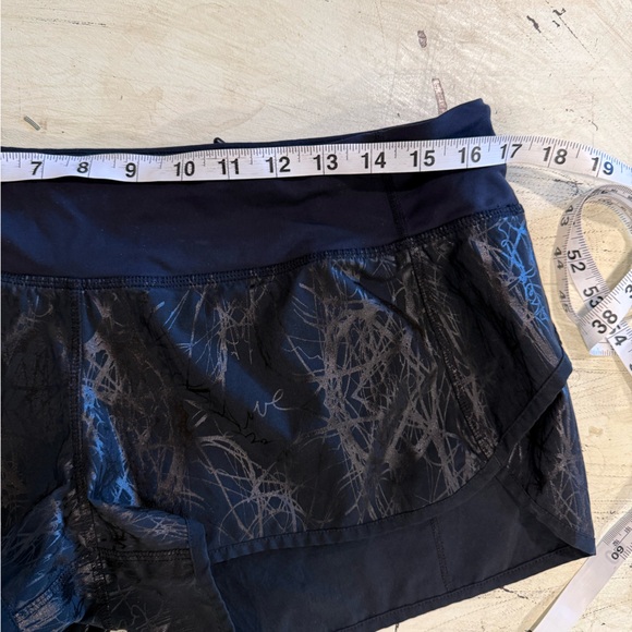 Lululemon Athletica Black With Metallic Writing Athletic Women's Shorts Size 10 - Picture 6 of 8
